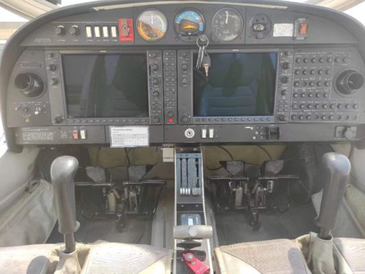 Used diamond aircrafts in stock for sale：Diomand DA40D